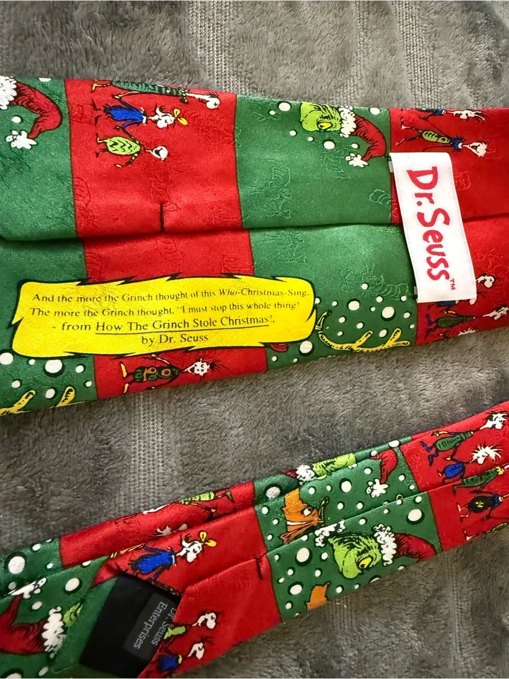 Dr. Seuss Red and Green Grinch Pattern Mens Tie Holiday  #5